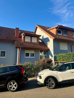 1-Zimmer-Wohnung mit TG-Stellplatz, modernisiert, ruhige Lage & geplanter Terrassenzugang ins Grüne