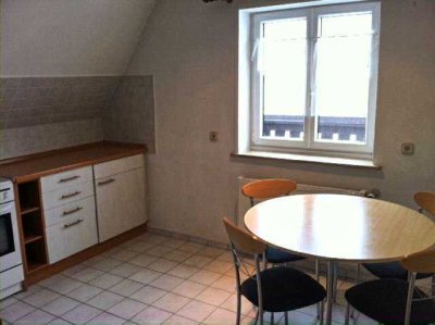 Befristet bis Ende August 2026: Möblierte Einliegerwohnung in Obersendling