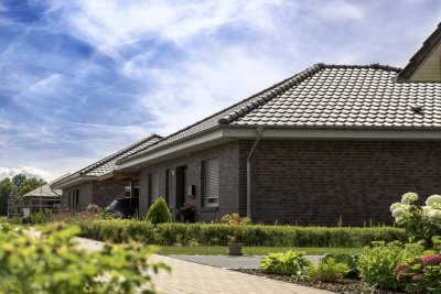 Neubau: Modernes & barrierefreies EFH inkl. Carport und toller Außenanlage