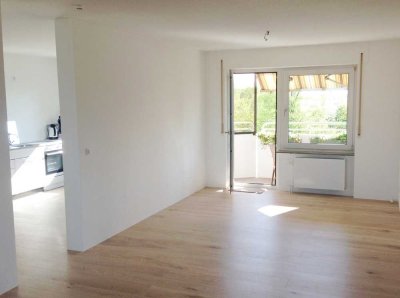 Helle 3-ZKB Wohnung, 2 Balkone mit Weitblick in Rastatt Rheinau, TG