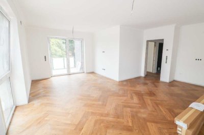 ERSTBEZUG! Moderne 3-Zimmer- Wohnung mit Balkon in zentraler Lage von Varel-Obenstrohe zu vermieten