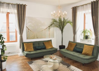 Stillvolle Wohnung im Schloss Hubertendorf