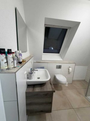 Helle 1-Zimmer Dachgeschosswohnung mit Balkon in Ehingen (Donau)