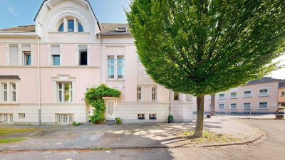 Doppelhaushälfte ca. 301 m² mit Terrasse und Garten in Mülheim - Altstadt - Denkmalschutz -