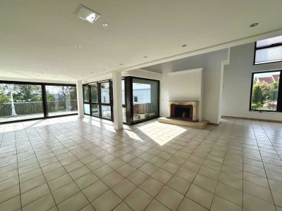 Haus im Haus: Außergewöhnliche 3–4-Zimmer-Maisonette in charmantem 2-Familienhaus