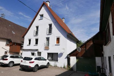 Zwei Mehrfamilienhäuser und eine Scheune in Horb/Altheim im Ensemble zu verkaufen.
