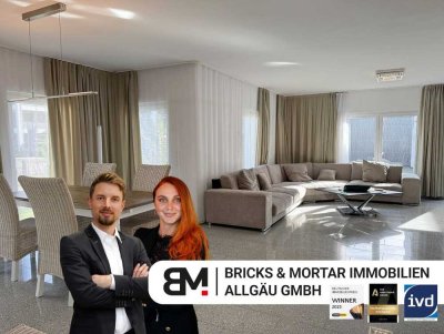 Großzügige DHH mit Süd-Terrasse & Einliegerwohnung – neuwertiges Wohnen in Bestlage von Isny