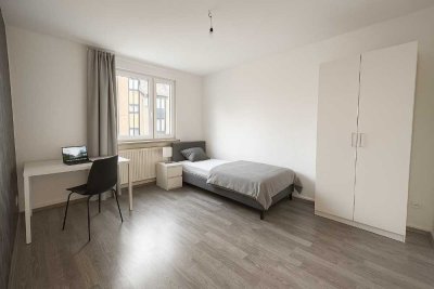 Zentral wohnen, möbliert leben – helles Zimmer in 3er WG im Zentrum von Castrop Rauxel WG (1/3)