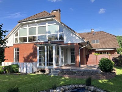 Reserviert .... 3- Zimmer Komfort Wohnung mit Sonnenterrasse und ca. 200 m² Gartennutzung
