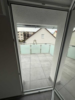 Helle 3-Zimmer Wohnung mit 80 m² in Leonberg