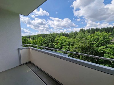 viel Platz: 96 m² - 2 Balkone - große Küche mit Fenster - 2 Bäder