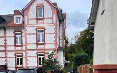 Kernsaniertes Mehrfamilienhaus mit 3 Wohneinheiten, sofortige Mieteinnahmen & Eigennutzung möglich