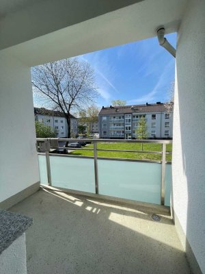 *modernisierte 3 Zimmer Wohnung*Balkon*super Lage*