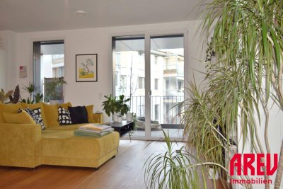 STILLVOLLES WOHNEN IM STOCKHOFVIERTEL - 3 ZIMMER WOHNUNG MIT RUHIGEM BALKON ZUM INNENHOF - TOP 104