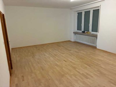 Freistehendes Einfamilienhaus mit gehobener Innenausstattung und EBK in Kaiserslautern Siegelbach