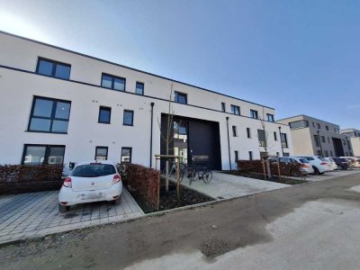 2 Raum Wohnung mit kleiner Terrasse im Neubau