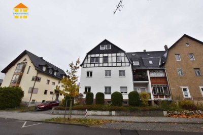Einzigartige Wohnung mit EBK und Stellplatz im rustikalen Stil!