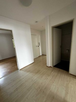 Moderne 4-Zimmer Wohnung mit Einbauküche in Eching