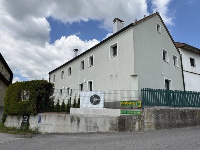 Vermietet!! Wohnung mit 25 m² Gartenanteil nähe Altenberg