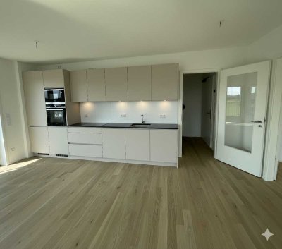 Neubau 2-Zi.-Wohnung im 5. OG – Sonnige Loggia & moderne Ausstattung – Bezug ab 01.12.2025