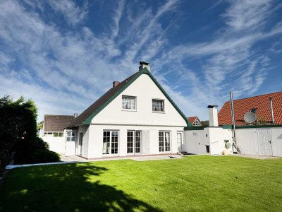 Warwerort: Familienfreundliches Einfamilienhaus mit 4 Zimmern und idyllischen Ausblick gen Osten