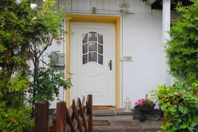 Gepflegter 4-Zimmer-Bungalow mit sonnigem Garten in Bruckmühl