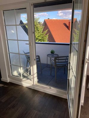 Vollmöblierte, stilvolle, modernisierte 2,5-Zimmer-Wohnung mit EBK in Scharbeutz