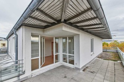Ideal für Pendler – moderne 2-Zimmer-Wohnung mit großer Dachterrasse in Schönefeld!