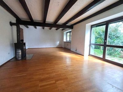 Ehemaliges Bauernhaus mit großem Garten
