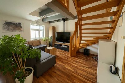 Charmante 1-Zimmer-Maisonette-Wohnung mit Einbauküche und Stellplatz in Erbach