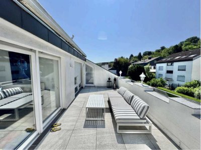 DG-Etage mit Panoramablick Stuttgart-Rohracker, 4,5-Zimmer in unverbauter Aussichtslage mit Garage