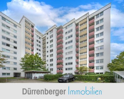Lichtdurchflutetes Apartment mit großem Sonnenbalkon und Tiefgaragenstellplatz in zentraler Lage von