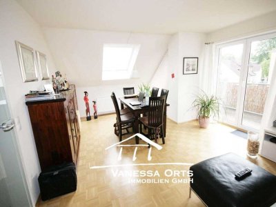 Modernes Wohnen direkt im Dorf: 2-Raum-Dachgeschosswohnung mit großer Sonnenterrasse
