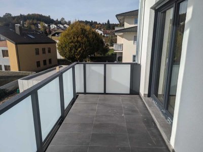 Einmaliger Ausblick in ruhiger Lage! Neubauwohnung mit Balkon in Süd-West Ausrichtung!