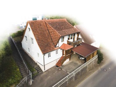 Preiswertes 6-Zimmer-Einfamilienhaus in Aixheim *PROVISIONSFREI*