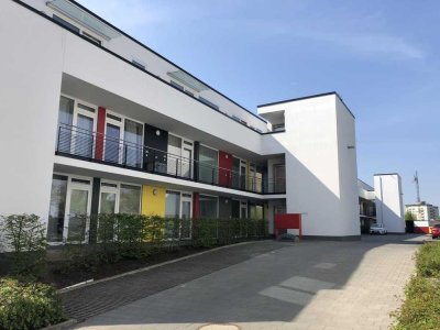 Moderne, gut geschnittene und schöne 1 Zimmer-Wohnung mit Terrasse, Nähe JuWi-Campus