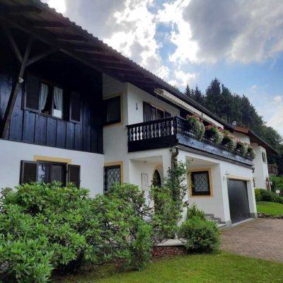 Bad Kohlgrub - Landhausvilla am Waldrand mit Weitblick und Einliegerwohnung