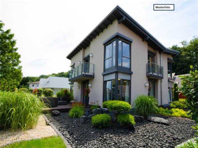 Provisionsfrei Einfamilienhaus in 99755 Ellrich, Heiland