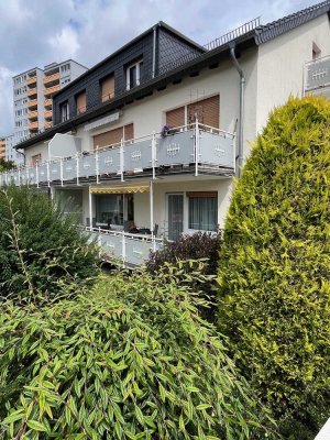 3-Zimmer-WHG m. Balkon u. Einbauküche in Taunusstein, ruhige Lage im Wohngebiet