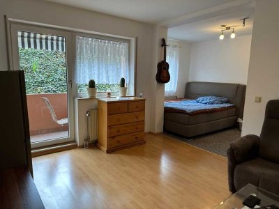3 Eigentumswohnungen in einem Gebäudekomplex mit Balkone + 3 TG-Stellplätze