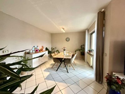 Gemütlich + großzügig = Wohnkomfort 
ETW in kleiner Einheit mit Garage