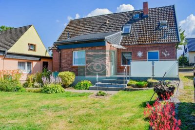 !!!Sofort verfügbar!!!: Charmantes Einfamilienhaus zum Einziehen!