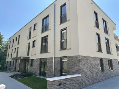 Erstbezug: Hochwertige 2-Zimmer-Neubauwohnung mit Süd-Loggia und TG-Stellplatz in Stutensee