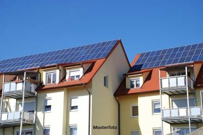 4-Zimmer-Wohnung nebst Terrasse - provisionsfrei