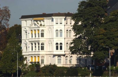 Tolle Altbauwohnung mit direktem Moselblick