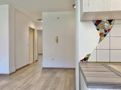 Frisch renovierte 2-Zi.-Mietwohnung. 53 m² im EG + Parkplatz, bezugsbereit! Ohne Maklergebühren!