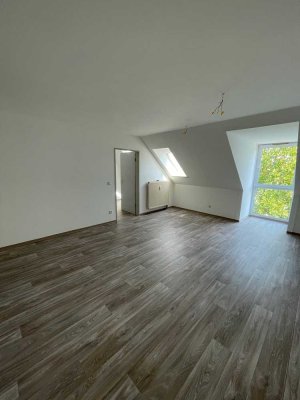 Schöne Dachgeschoßwohnung in Kümmersbruck/Lengenfeld
