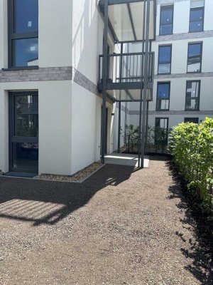 D-Benrath: Gemütliche 1-Zimmer-Wohnung mit Terrasse in zentraler Lage