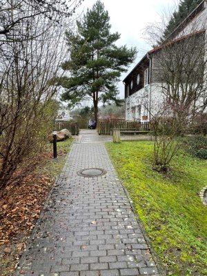 SOLIDE 3-ZIMMER-WOHNUNG IN RUHIGER LAGE VON MÜGGELHEIM MIT POTENTIAL (vermietet)