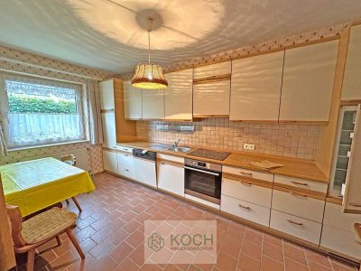 Reihenmittelhaus mit kleinem Garten und Garage in Debstedt